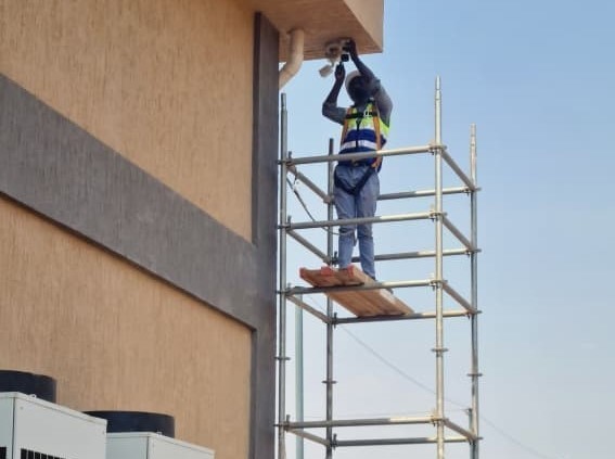 Surveillance site industriel